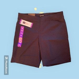 Hilary Radley nwt size 14 dressy short